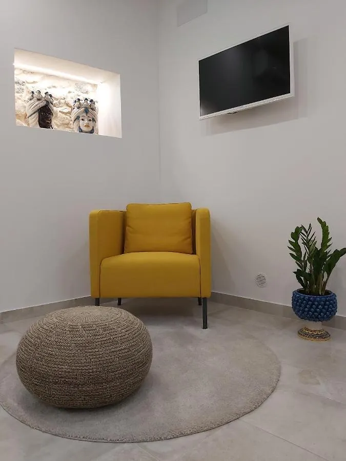 Casa Bidduzza Holiday home Syracuse Apartment