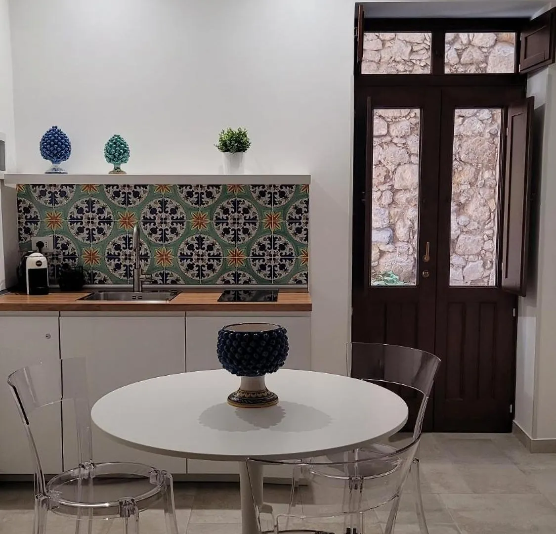 Apartment Casa Bidduzza Holiday home Syracuse