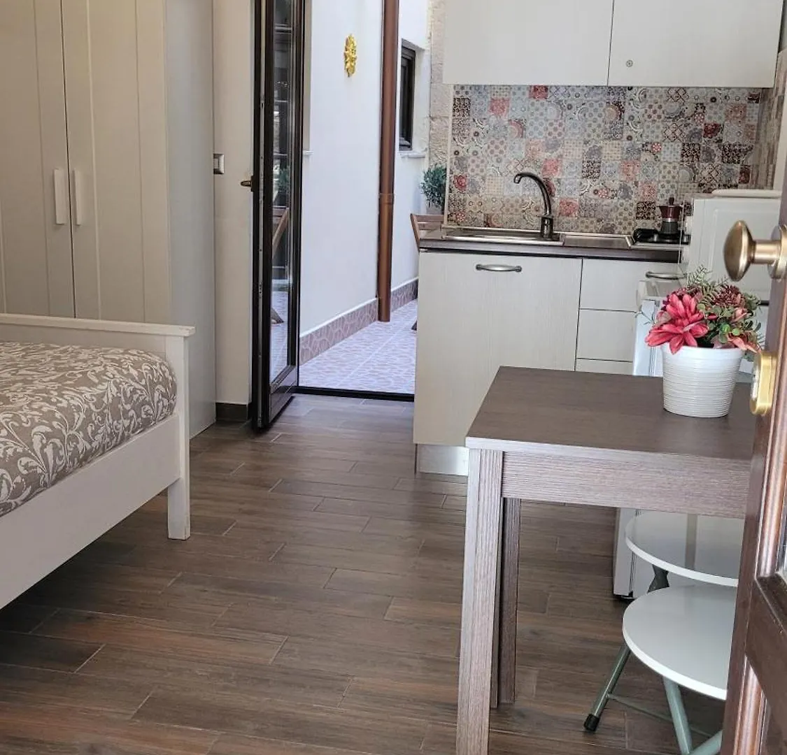 Casa Bidduzza Holiday home Syracuse Apartment